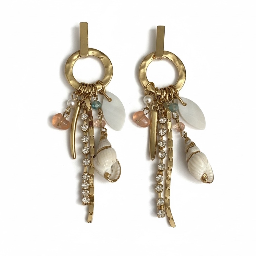 New Piper K Gold Shell Cluster Charm Earrings
